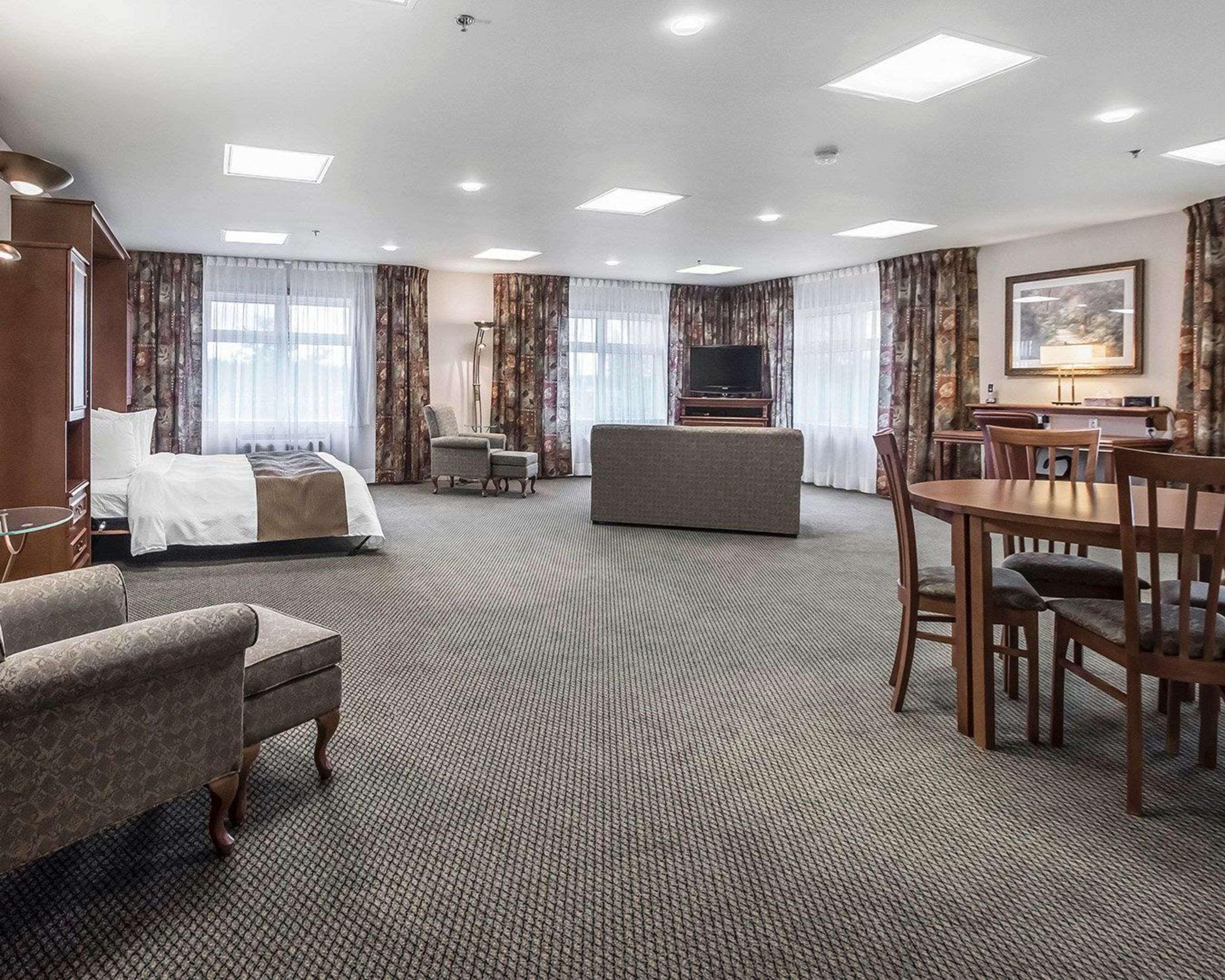 Quality Suites Drummondville Exteriér fotografie