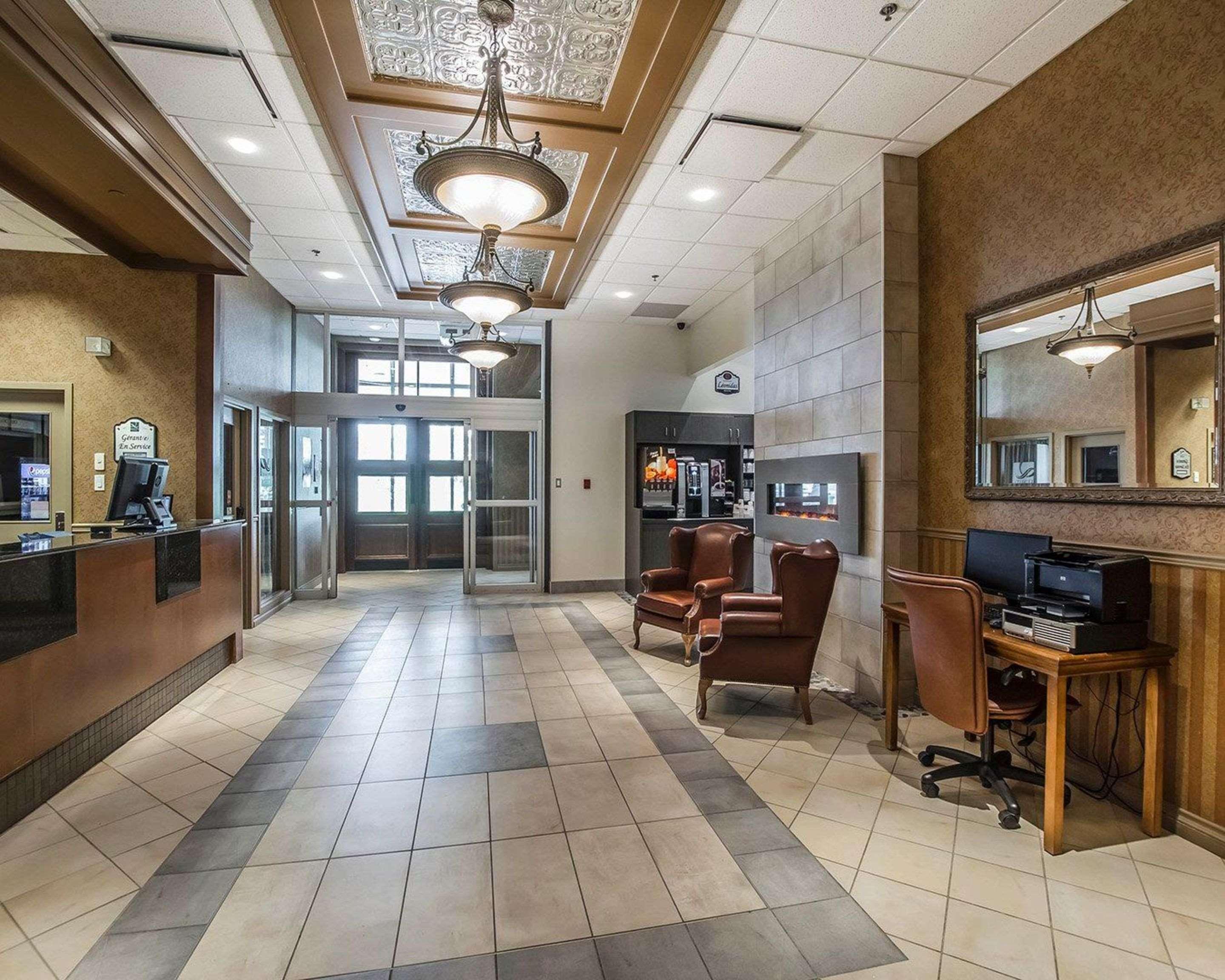 Quality Suites Drummondville Exteriér fotografie