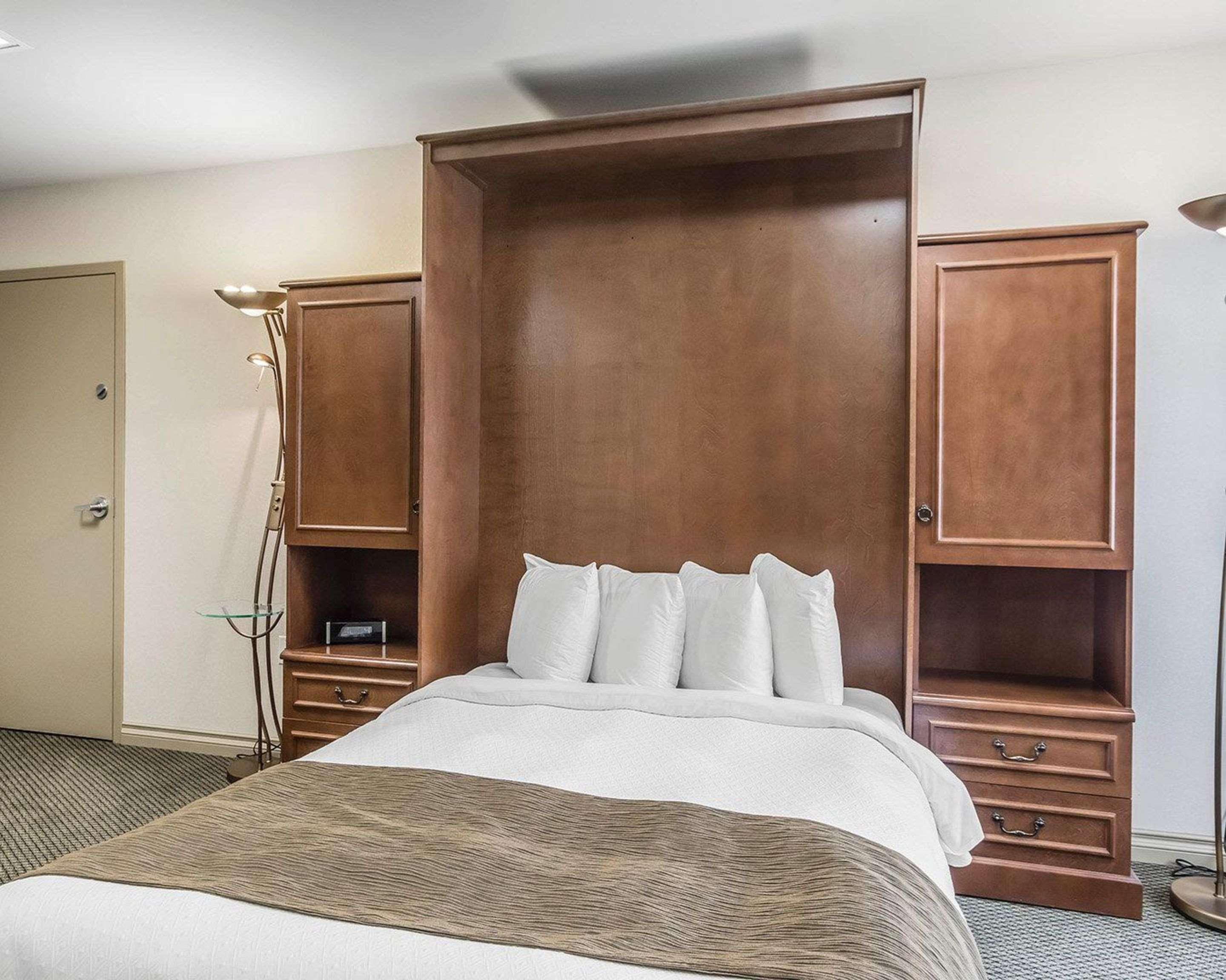 Quality Suites Drummondville Exteriér fotografie