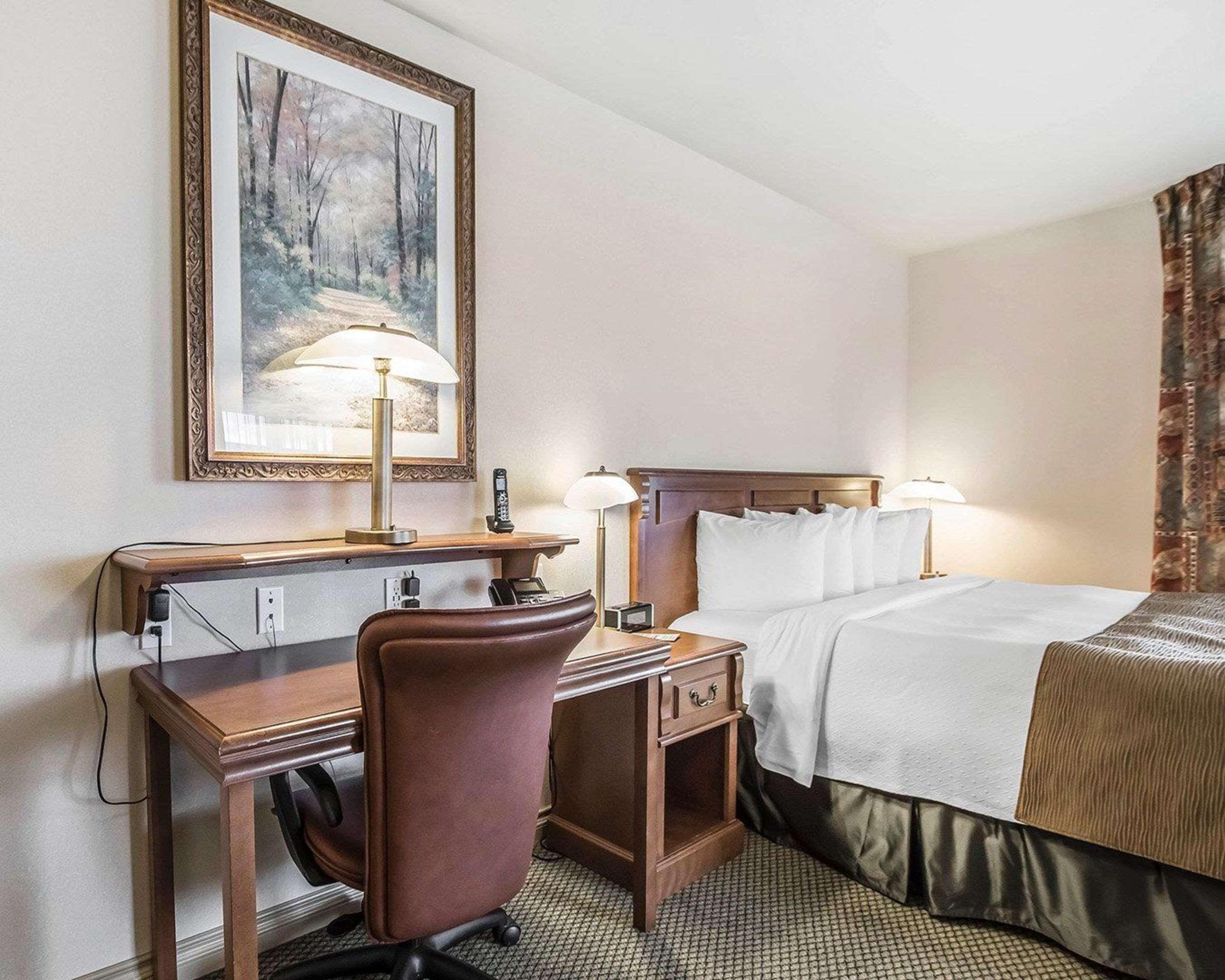 Quality Suites Drummondville Exteriér fotografie