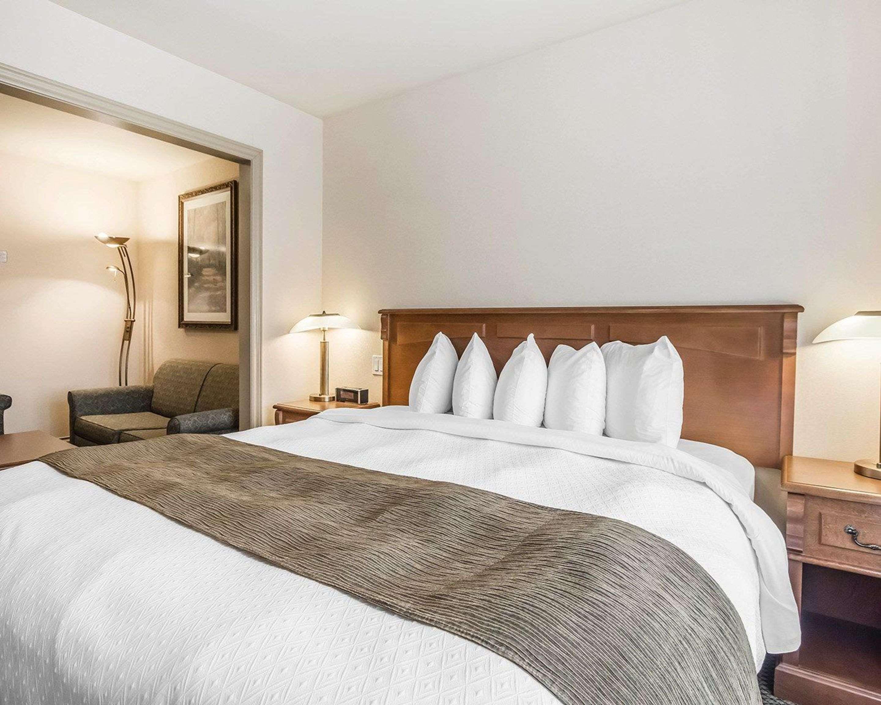 Quality Suites Drummondville Exteriér fotografie